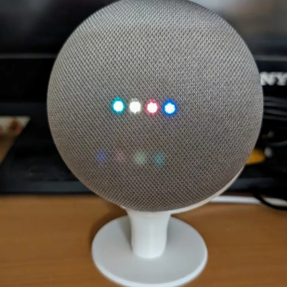 Stojak na smart speakera, pods – Google Speaker Nest Audio recenzja i cena